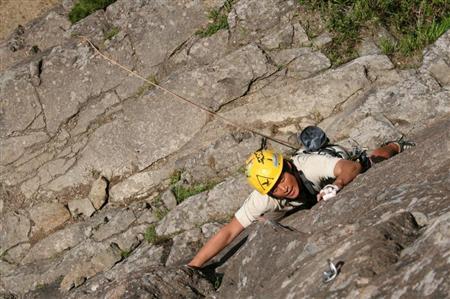 娱乐吃瓜酱拐进大山,揭秘不为人知的奇幻之旅